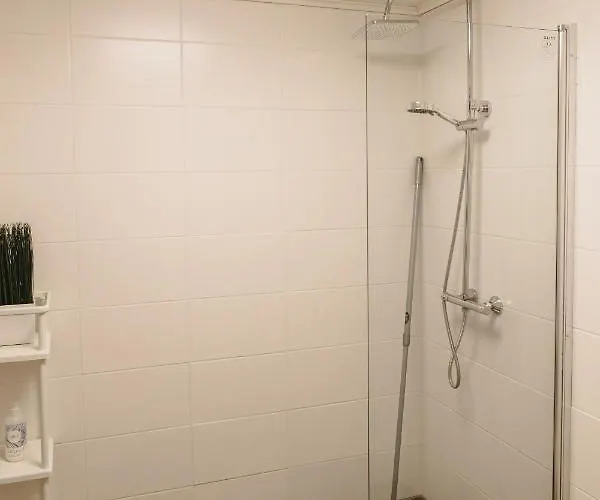 Paritalohuoneisto Laehellae Joulupukin Pajakylaeae Appartamento