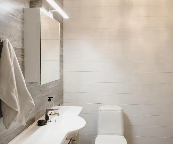 Paritalohuoneisto Laehellae Joulupukin Pajakylaeae Appartamento *